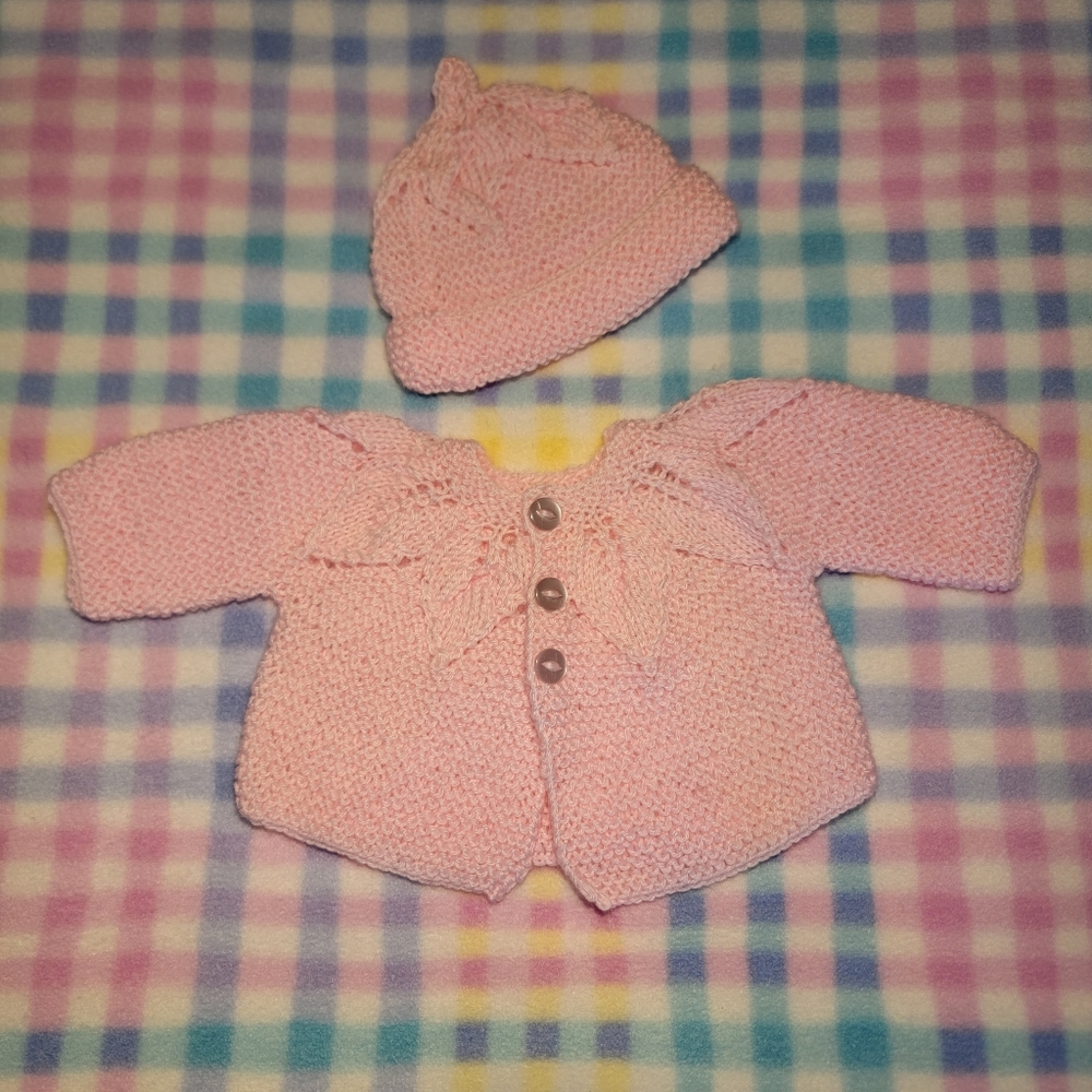 HANDMADE 🌸 NEW Precious Little PInk 2pc Handkit Sweater 'n Beanie Hat Set P|NB